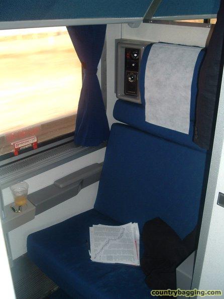 My train seat/bed - www.countrybagging.com