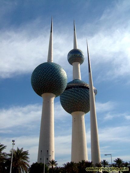 Kuwait Towers - www.countrybagging.com