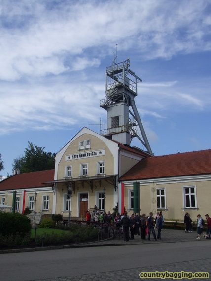 Wieliczka Salt Mine - www.countrybagging.com