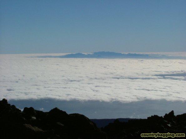 The view from Mt. Teide - www.countrybagging.com