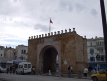 Gateway into the Medina - www.countrybagging.com